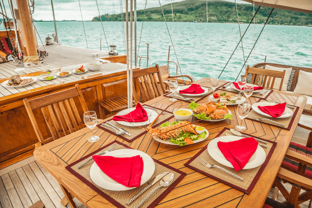 Aventure - Classic Ketch  - Image 10