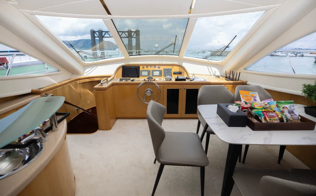 Azimut 68 - Image 5