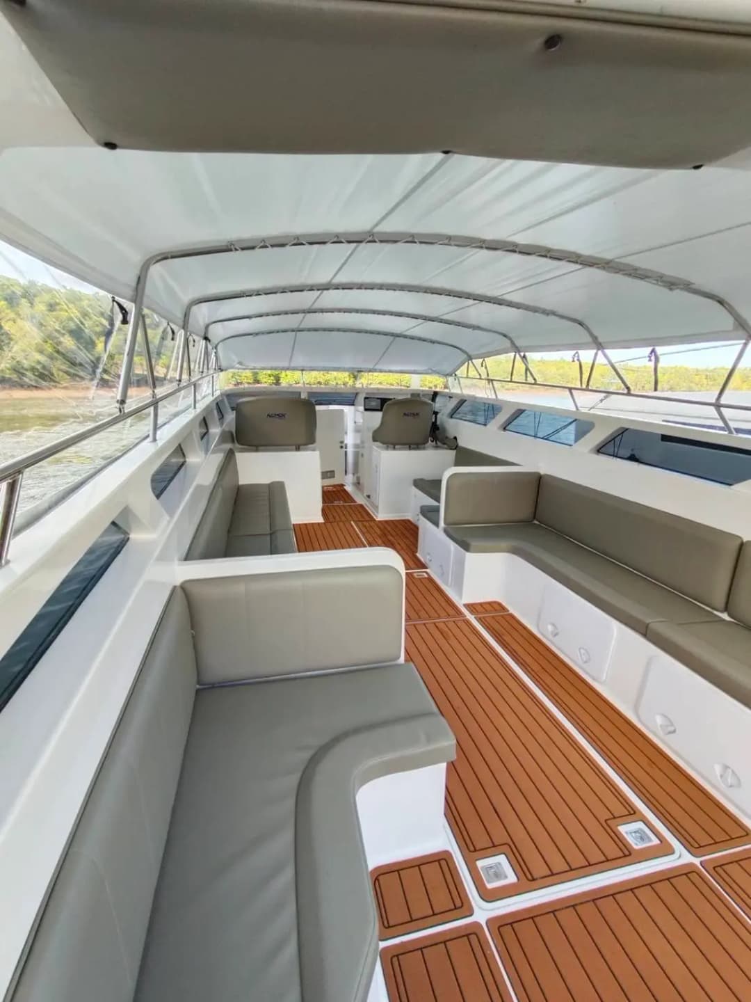 Adventure boat - Image 3