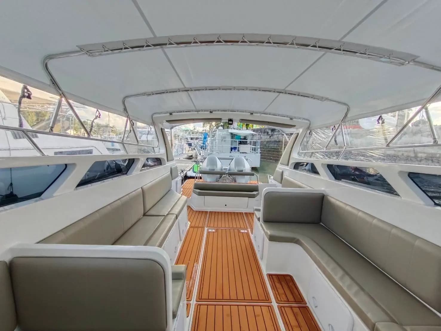 Adventure boat - Image 6