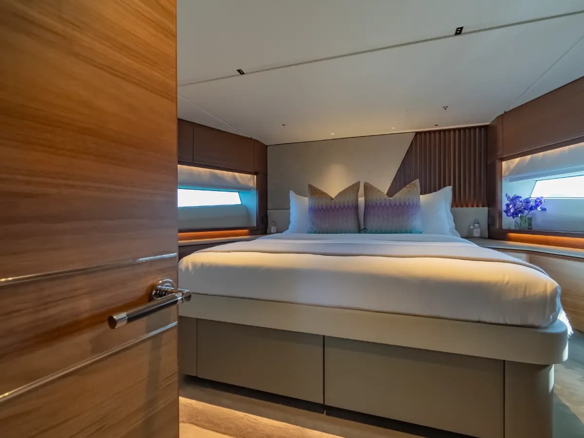 Princess S72 - Image 7
