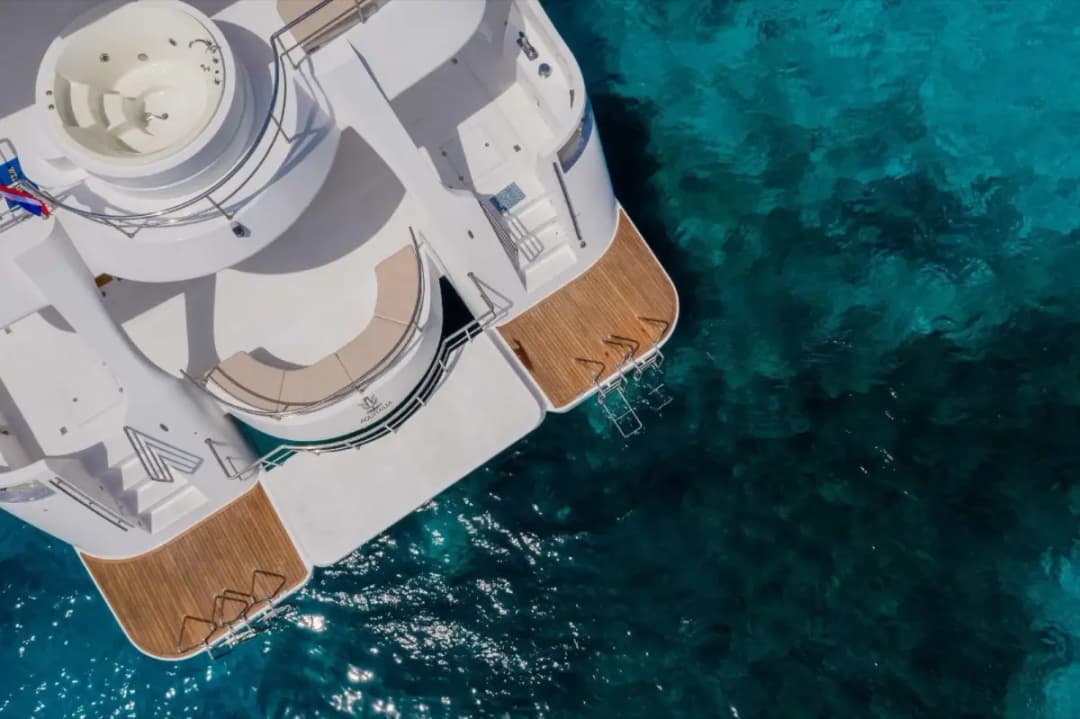 Event Vessel - Image 2