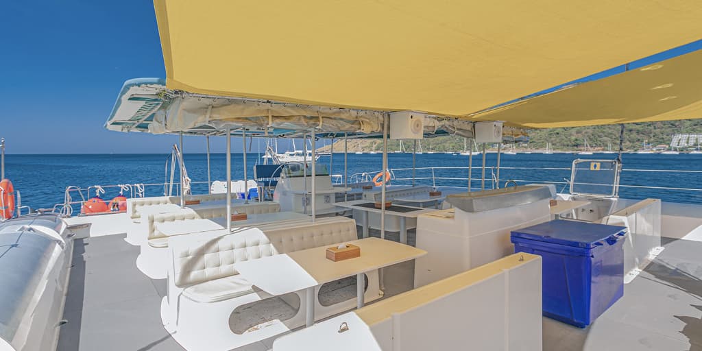 Blueket 75 FT Open-air - 73