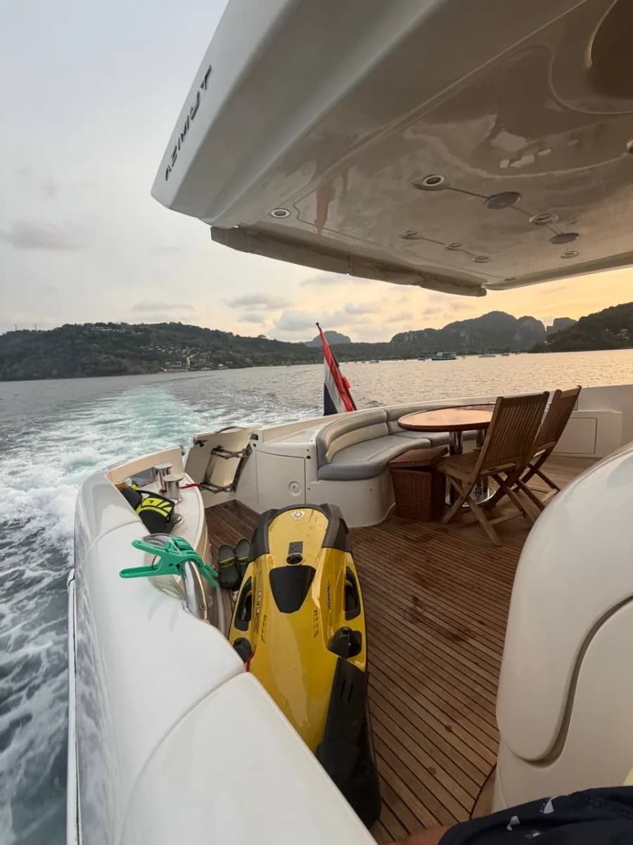 Azimut-68 - Image 12
