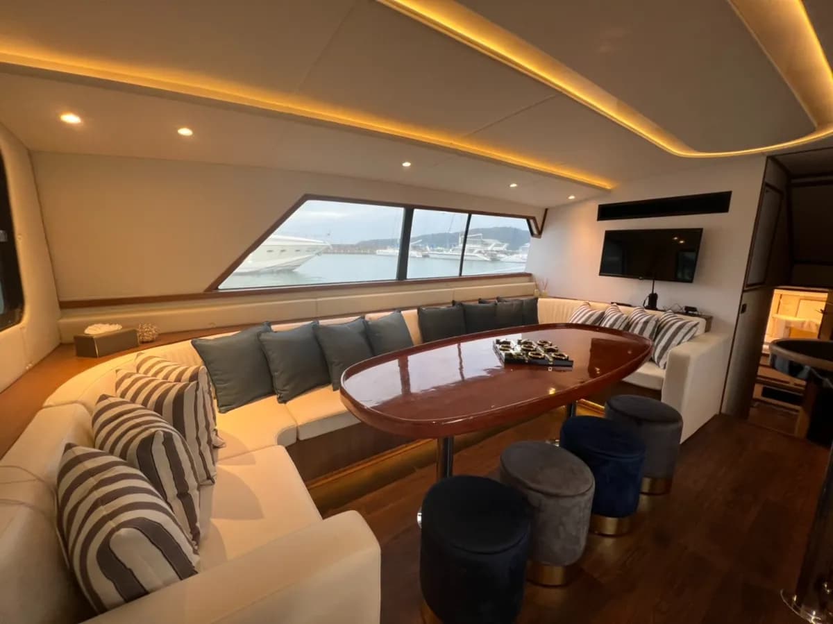 Bertram 50ft - Image 6