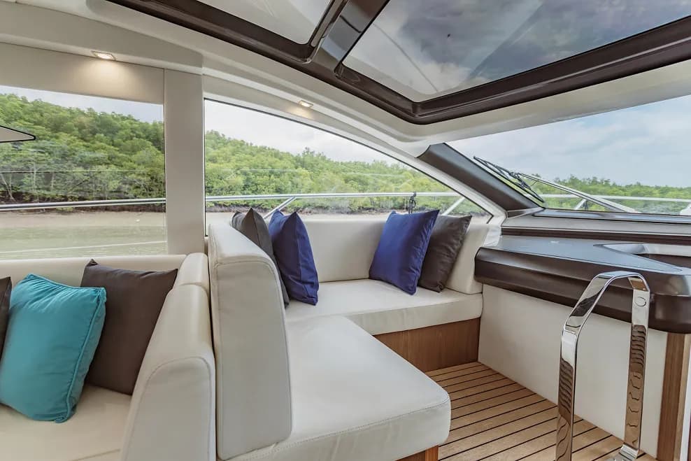 Princess V55 - Image 6