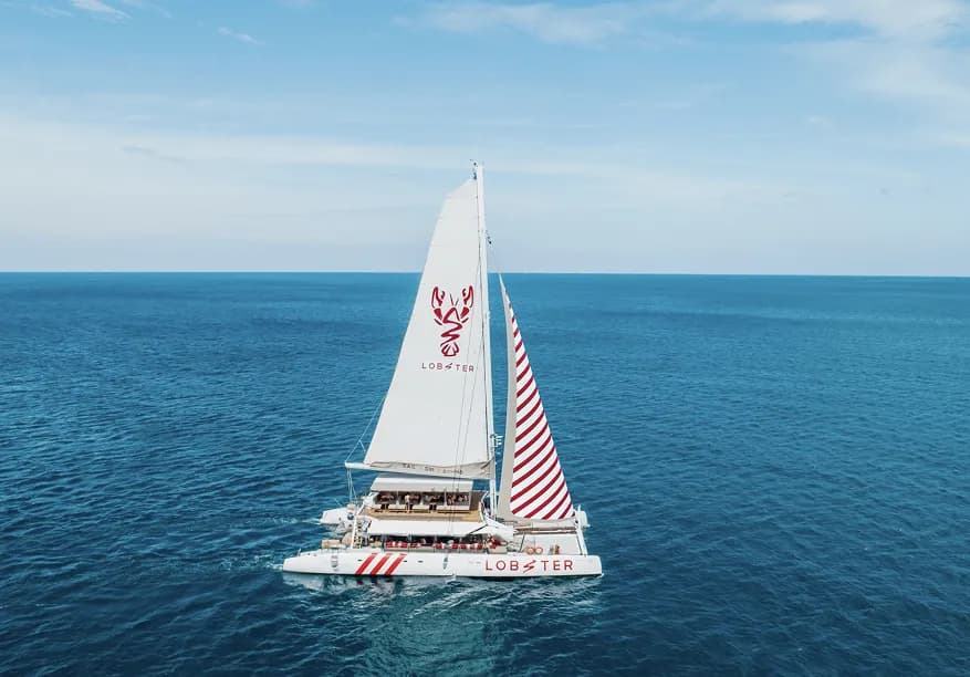 Ocean Voyager 78FT - Cover