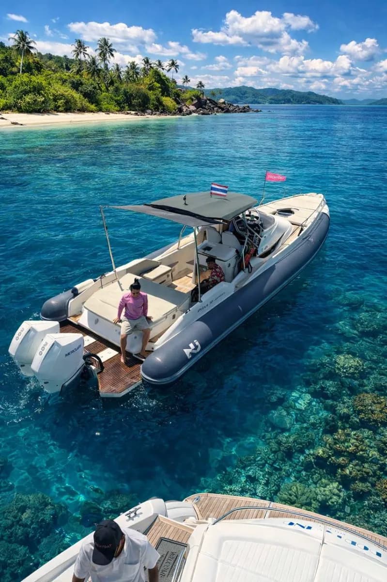 Luxury SpeedBoat 38ft - Image 2