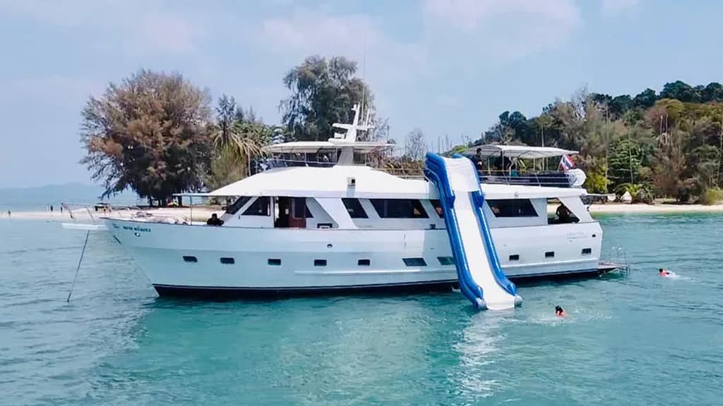 King Yacht - Image 6