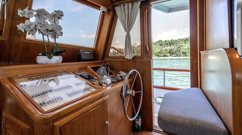 53ft Grand Banks Yacht (Sambuca) - 103