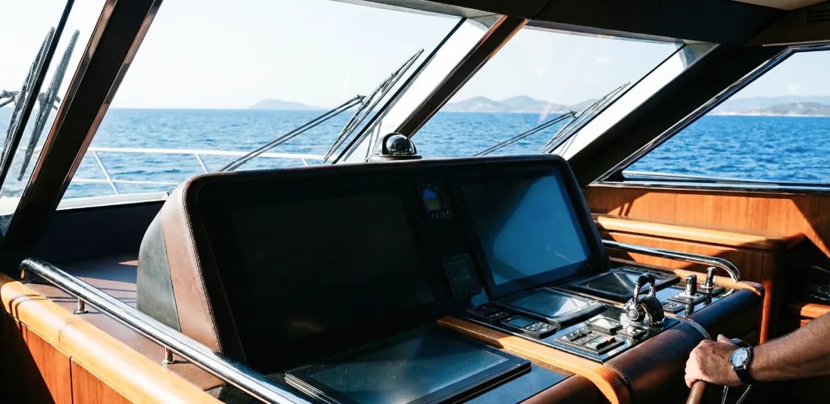 הזמנה מוקדמת מול רגע אחרון: השוואה אסטרטגית