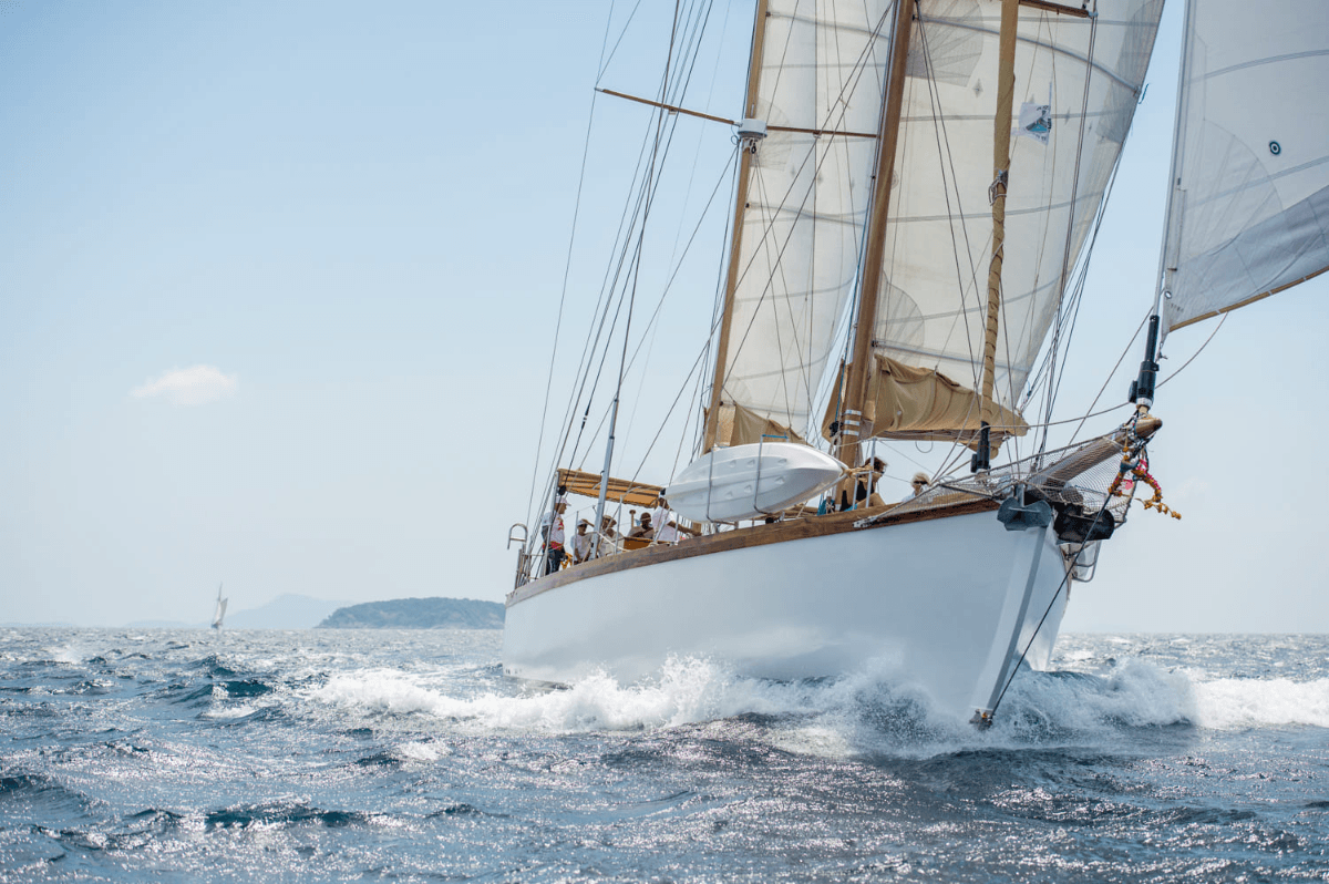 Aventure - Classic Ketch - 4