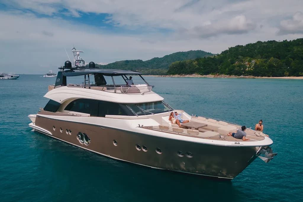 Monte Carlo Yacht