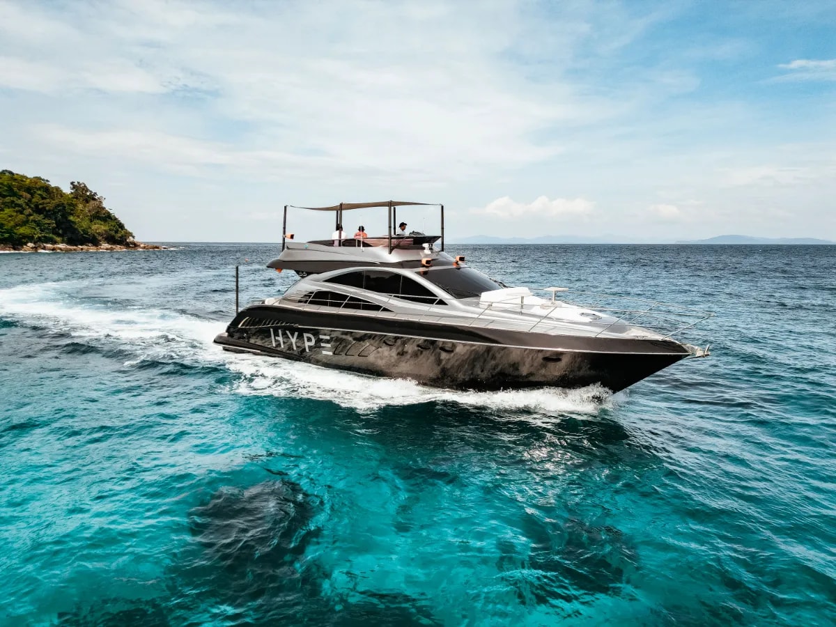 HYPE BOAT CLUB - Phuket Luxury Yacht with DJ - 1