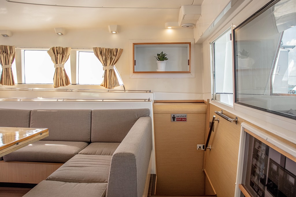 Lagoon 500 | Blue Metis - 2